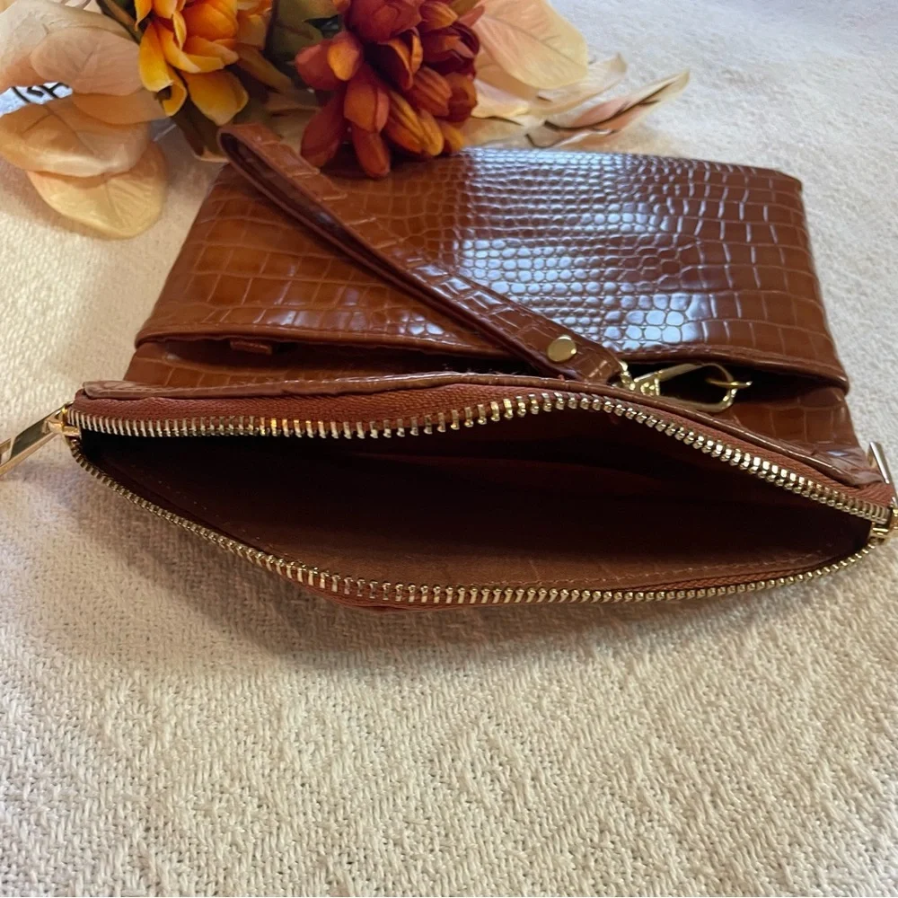 Brown Faux Crocodile-Embossed‎ Clutch